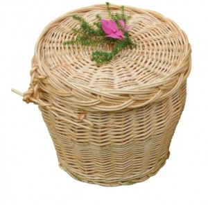 Creamy White Wicker / Willow Oval Wellsbourne Cremation Ashes Casket.